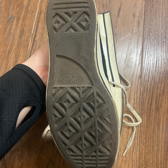 Converse Black and White High-Tops - Picture 5 of 5